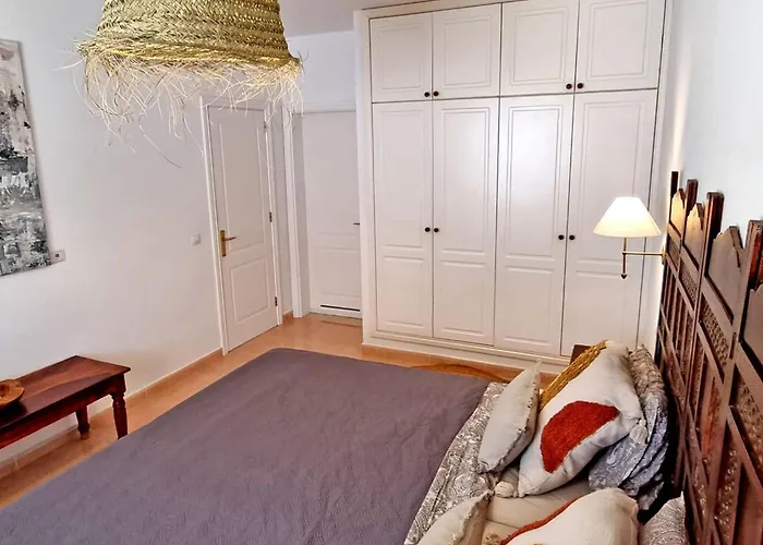 Komfortables In Mit Privatem Garten Und Beheiztem Pool By Interhome Prázdninový dům Corralejo