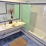 Feriehus Komfortables In Mit Privatem Garten Und Beheiztem Pool By Interhome *