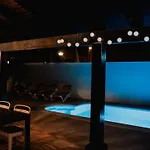 Feriehus Komfortables In Mit Privatem Garten Und Beheiztem Pool By Interhome *