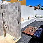 Feriehus Komfortables In Mit Privatem Garten Und Beheiztem Pool By Interhome Corralejo