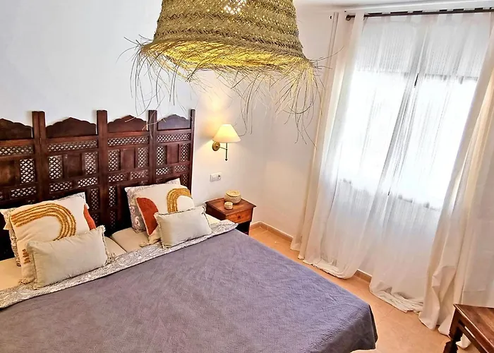 Komfortables In Mit Privatem Garten Und Beheiztem Pool By Interhome Casa vacanze *